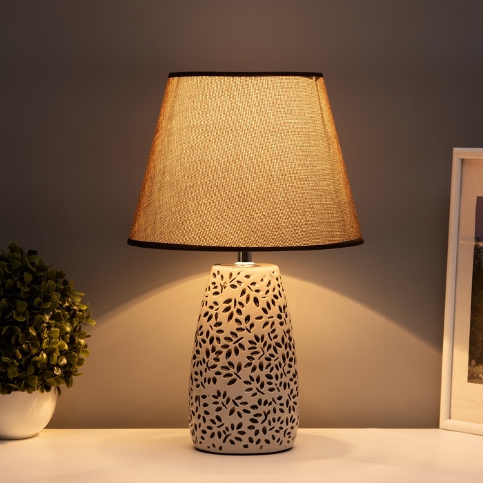 Настольная лампа Настольная лампа "Мона" Е27 40Вт 25х25х44 см