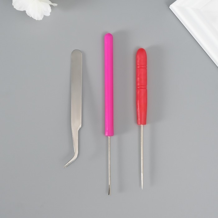 Набор инструментов для квиллинга 3 предмета: инструмент  разрез 0,7 см, шило и пинцет 10 см Набор инструментов для квиллинга 3 предмета: инструмент  разрез 0,7 см, шило и пинцет 10 см