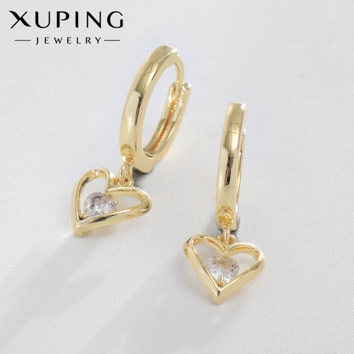 Серьги со стразами XUPING сердце в контуре, цвет белый в золоте Серьги со стразами XUPING сердце в контуре, цвет белый в золоте