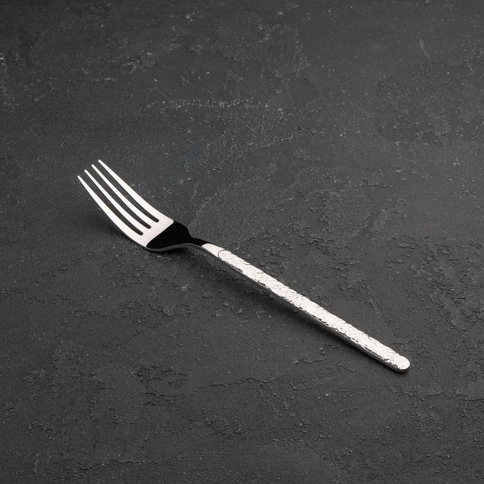 Вилка столовая из нержавеющей стали Magistro «Олин», h=21 см, цвет серебряный Вилка столовая из нержавеющей стали Magistro «Олин», h=21 см, цвет серебряный