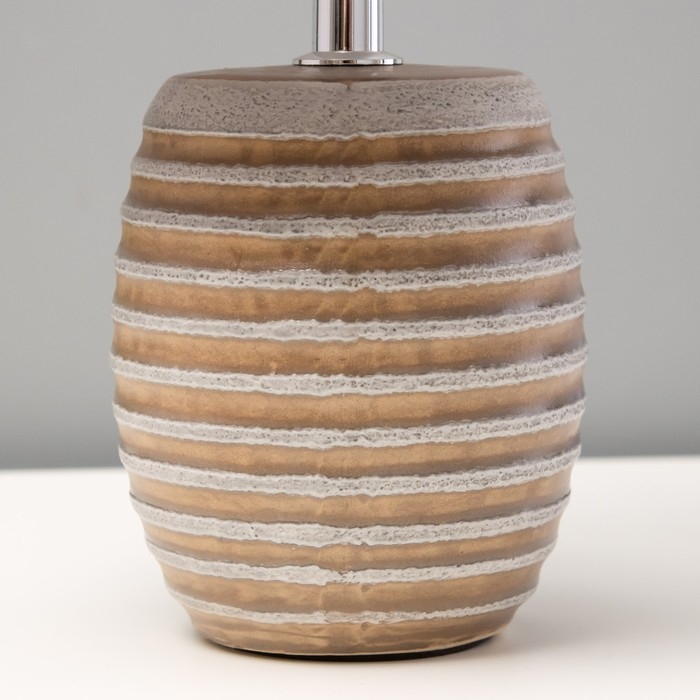 Настольная лампа Настольная лампа "Алатея" Е14 40Вт бело-шоколадный 17х17х28 см