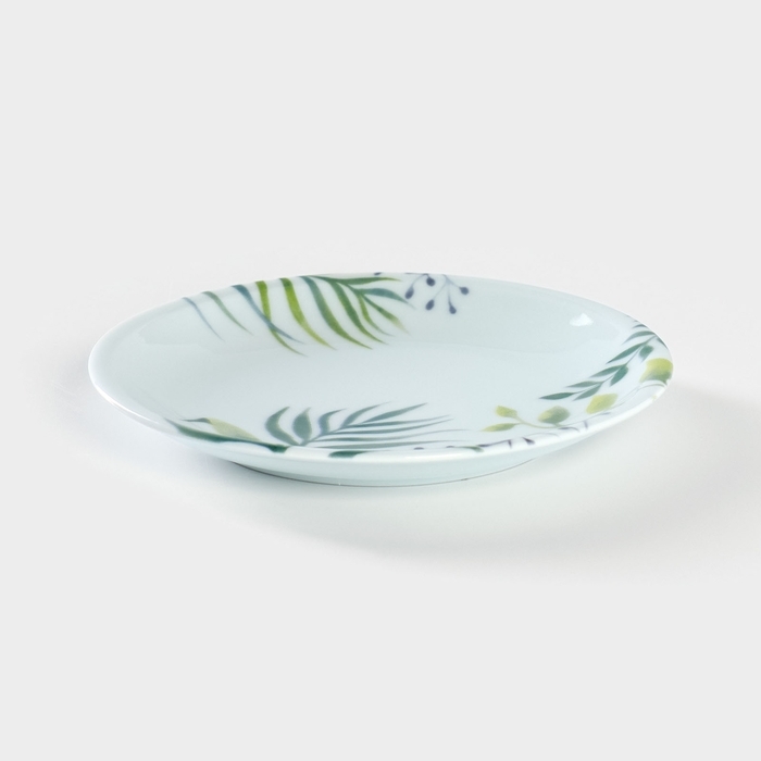 Тарелка фарфоровая «Альпина», d=19 см, цвет белый Тарелка фарфоровая «Альпина», d=19 см, цвет белый