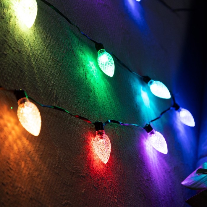 Умная гирлянда «Нить» 6 м с насадками «Шишки», IP20, тёмная нить, 20 LED, свечение RGB, USB Умная гирлянда «Нить» 6 м с насадками «Шишки», IP20, тёмная нить, 20 LED, свечение RGB, USB