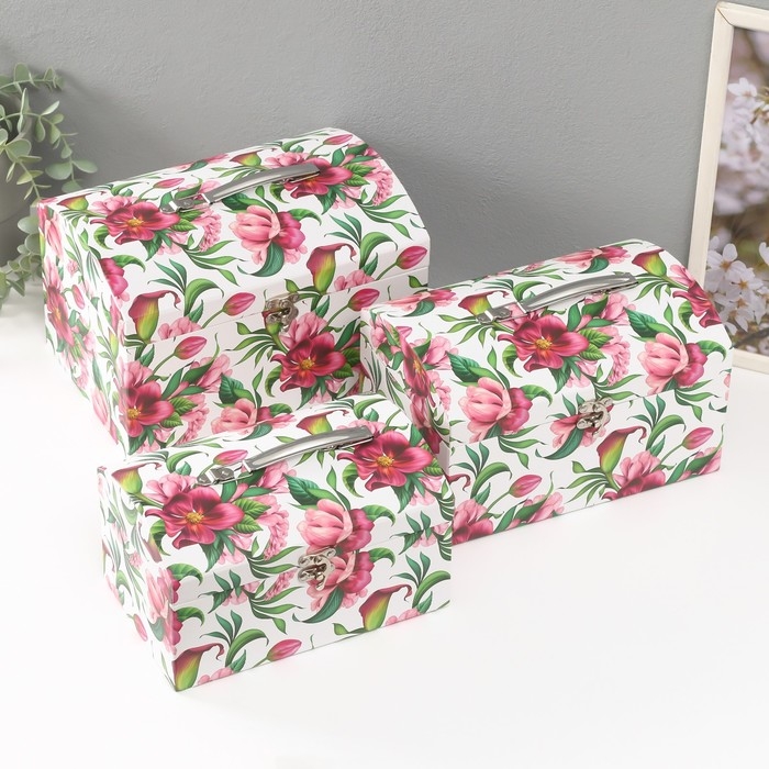 Шкатулка картон сундучок Шкатулка картон сундучок "Яркие цветы" набор 3 шт 26х18х16,5 24х16х14,5 22х14х12,7 см