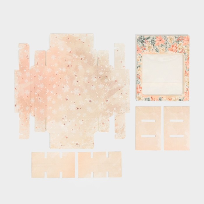 Коробка под 9 конфет с ячейками «Стильный розовый» 14,5 х 14,5 х 3,5 см, Новый год Коробка под 9 конфет с ячейками «Стильный розовый» 14,5 х 14,5 х 3,5 см, Новый год