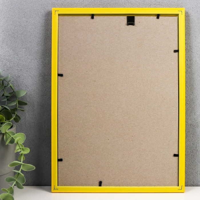 Фоторамка пластик 21х30 см желтая (106) Фоторамка пластик 21х30 см желтая (106)