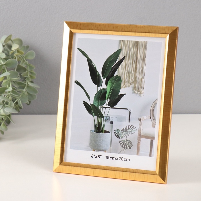 Фоторамка пластик 15х20 см Фоторамка пластик 15х20 см "Штрихи на золоте" 1х17,4х22,3 см