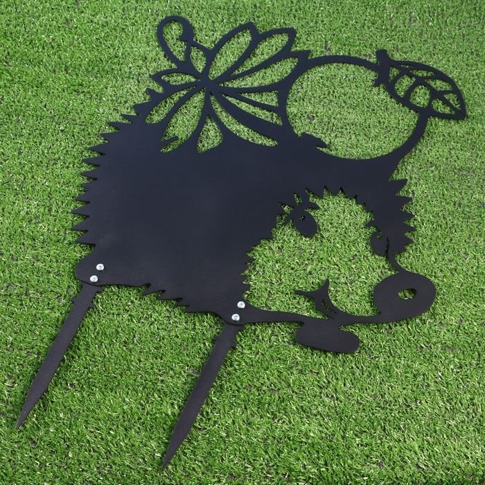 Садовые фигуры  Садовые фигуры "Ежик на поляне" черный