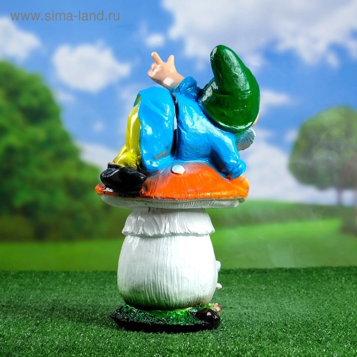 Садовая фигура  Садовая фигура "Гном на мухоморе на животе" 37х22см,