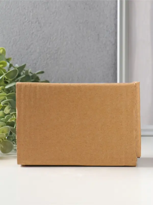 Сувенир керамика "Зайка с жёлтым бантом в розовой кофте в горох" 15,1х6,8х9,4 см