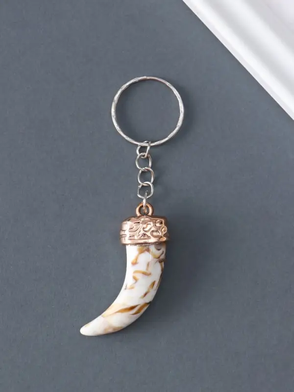 Брелок для ключей на кольце &laquo;Клык&raquo;, пластик под металл, 5.5&times;2&times;1 см