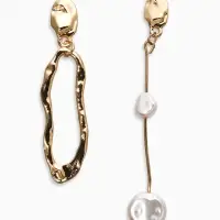 Серьги жемчуг "Корейский стиль", цвет белый в золоте Серьги жемчуг "Корейский стиль", цвет белый в золоте