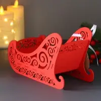 Шкатулка "Сани" с магнитом, 23х10х14 см, красный