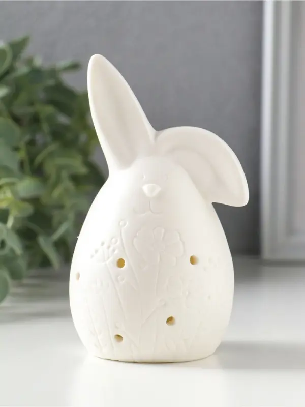 Сувенир керамика свет "Белый зайчик-яйцо с цветами на пузе" 3хLR44 6,7х6,2х11,6 см