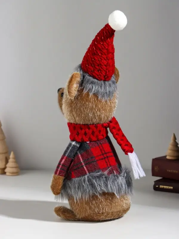 Кукла интерьерная "Мишка в колпаке с мехом и шарфе" 15х11х36 см