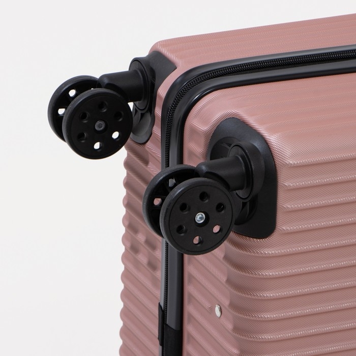 Чемодан большой 85 л (L), отдел на молнии, кодовый замок, цвет розовый Чемодан большой 85 л (L), отдел на молнии, кодовый замок, цвет розовый