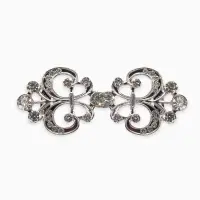 Зажим для кардигана "Ажур", лилия, цвет белый в серебре Зажим для кардигана "Ажур", лилия, цвет белый в серебре