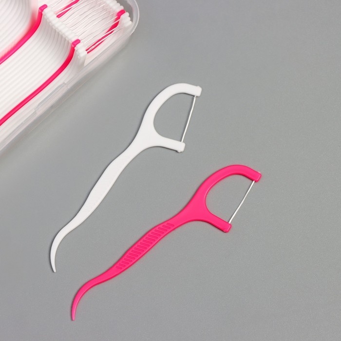 Набор зубочисток с зубной нитью, 30 шт Набор зубочисток с зубной нитью, 30 шт