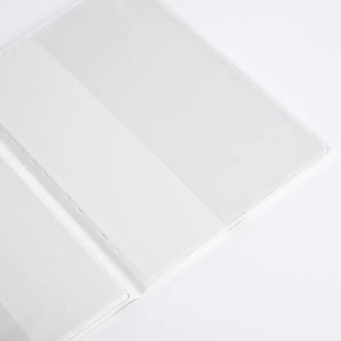 Обложка для паспорта, цвет белый