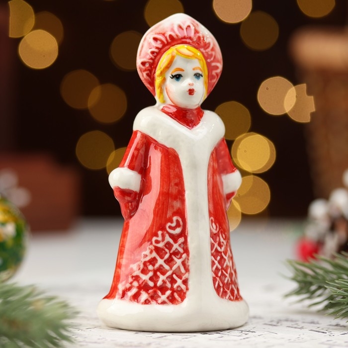 Сувенир  Сувенир "Снегурочка Снежинка", красная шуба, 12 см, фарфор