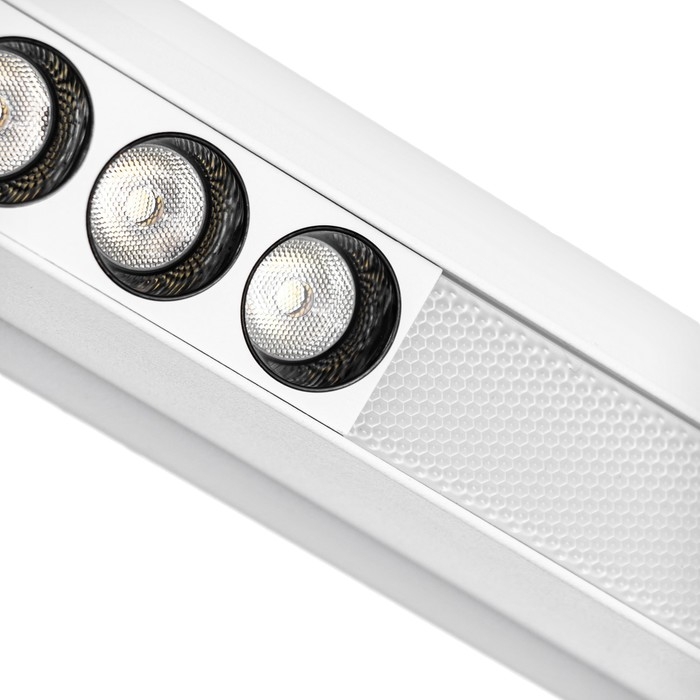 Светильник трековый SLIM Светильник трековый SLIM "Линия трек33" LED 18Вт 3000K-6000К 48V CRI90 белый 3,2х3,8х33,8см 990943