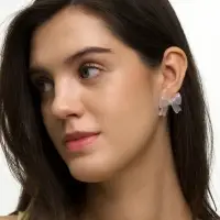 Серьги пластик &laquo;Бантик&raquo;, перламутровый, белые, радужные