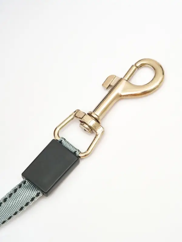 Рулетка - поводок &laquo;Косточка&raquo;, 3 м, с контейнером для пакетов, пластик, чёрная