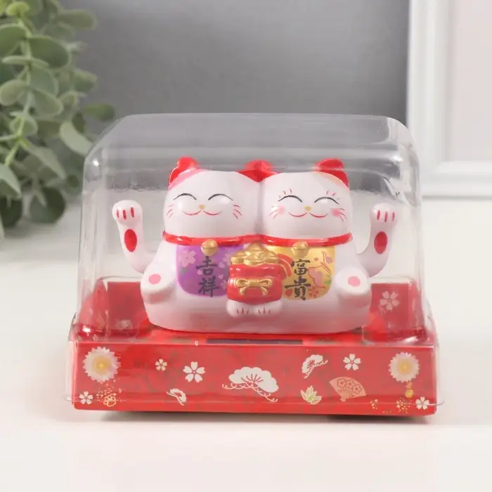 Маятник настольный антистресс &laquo;Два кота Манэки-нэко с мешком золота&raquo;, пластик, от солнечной батареи, 6.5&times;8.5&times;5.5 см