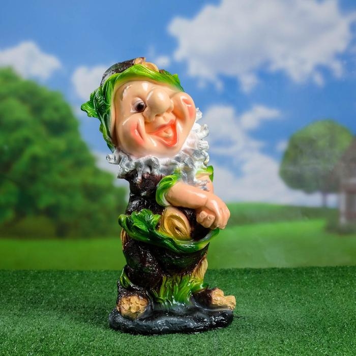 Садовая фигура  Садовая фигура "Гном-лесовик" 19х20х38см