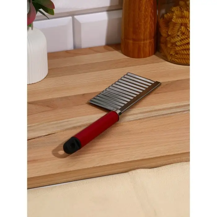 Нож для фигурной нарезки  Нож для фигурной нарезки "Розмарин" 21,8*5,8 см, цвет бордовый