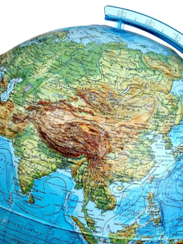 Глобус физико-политический рельефный &laquo;Глобен. Классик Евро&raquo;, диаметр 320 мм, с подсветкой, Крым в составе РФ
