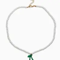 Кулон на жемчужной нитке "Вишня", цветной Кулон на жемчужной нитке "Вишня", цветной