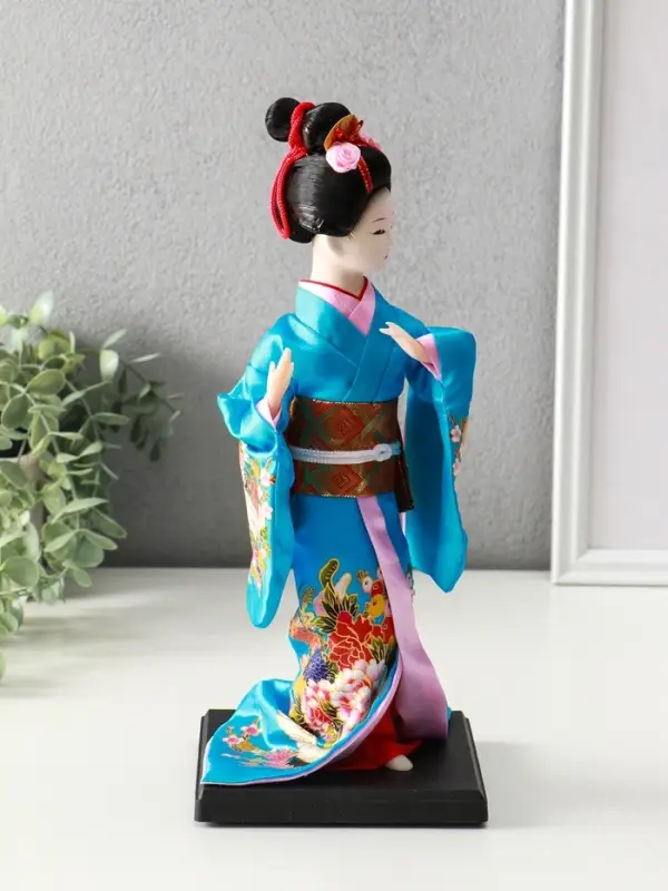 Кукла коллекционная &laquo;Японка в шелковом голубом кимоно с флейтой&raquo;, 30&times;12.5&times;12.5 см