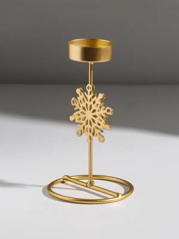 Подсвечник металл на 1 свечу "Снежинка" золото d=4,5 см 8,5х8,5х16 см