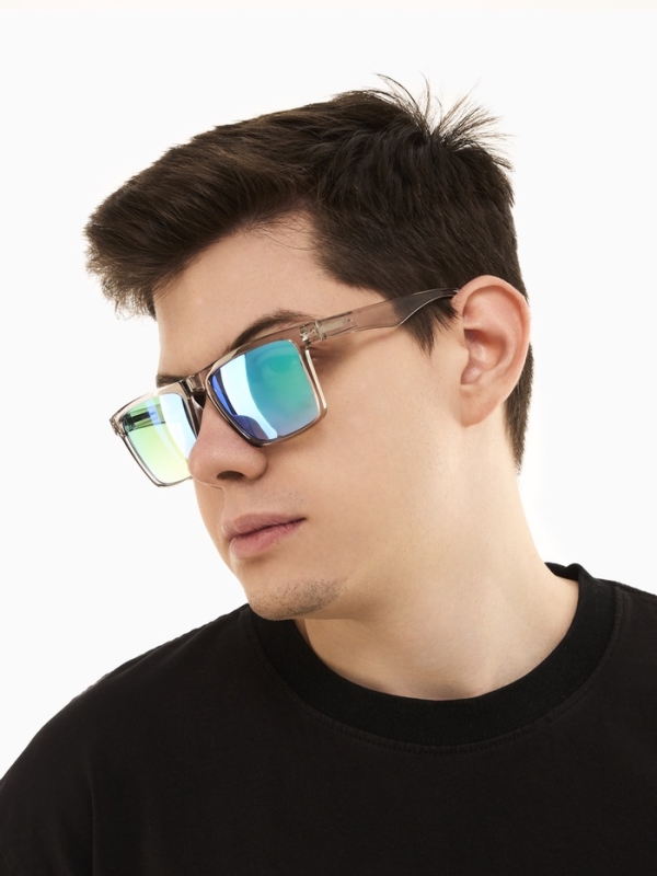 Очки солнечные, uv 400, ширина 14 см, дужка 15 см, линза 5.2 х 4.1 см Очки солнечные, uv 400, ширина 14 см, дужка 15 см, линза 5.2 х 4.1 см