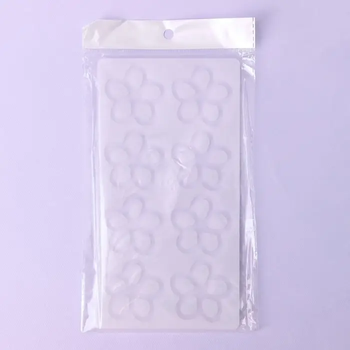 Форма для шоколада «Цветочки», силикон, 8 ячеек, 21×11×0.3 см, прозрачная