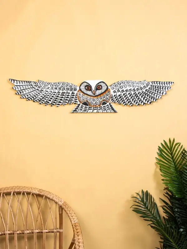 Панно &laquo;Парящая сова&raquo;, 100 см, дерево албезия