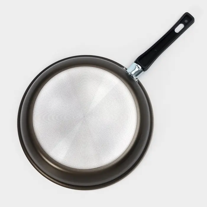 Сковорода &laquo;Классика атлас&raquo;, d=26 см, стеклянная крышка, пластиковая ручка, антипригарное покрытие, алюминий, коричневая