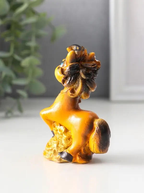 Сувенир полистоун Сувенир полистоун "Лошадка с цветочком в гриве" МИКС 7х3,5х9 см