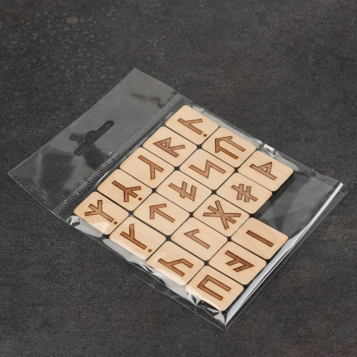 Набор Набор "Славянские руны", дерево, 18 рун