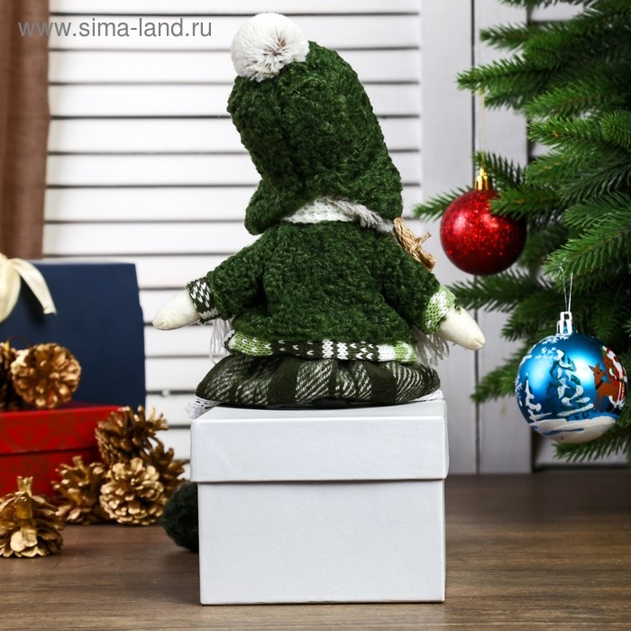 Кукла интерьерная Кукла интерьерная "Девочка с косичками в зелёном пальто и зелёной шапочке" 36х8х13 см