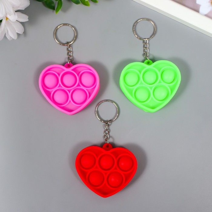 Брелок резина антистресс (бесконечная пупырка) Брелок резина антистресс (бесконечная пупырка) "Сердечко" МИКС 5х5,7х1,3 см