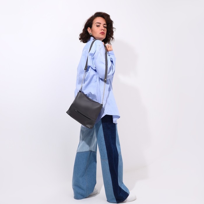 Сумка кросс-боди на молнии, цвет серый Сумка кросс-боди на молнии, цвет серый