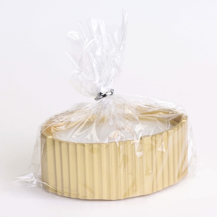 Свеча  Свеча "Овал" в подсвечнике с узкими гранями, 9х6,5х4см, золото