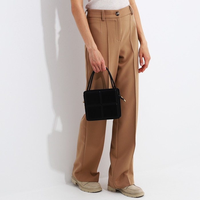 Сумка кросс-боди на молнии, цвет чёрный Сумка кросс-боди на молнии, цвет чёрный