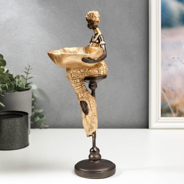 Сувенир полистоун подставка  Сувенир полистоун подставка "Африканка с блюдом, в золотом наряде" 31,5х10,5х12,5 см