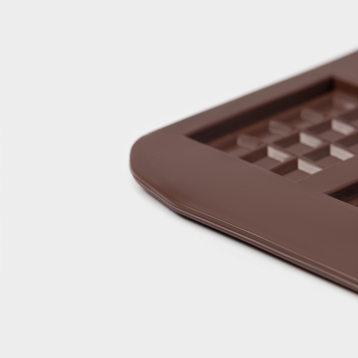 Форма для шоколада Доляна «Плитка», силикон, 21×11 см, 12 ячеек (2,7×3,9 см), цвет коричневый Форма для шоколада Доляна «Плитка», силикон, 21×11 см, 12 ячеек (2,7×3,9 см), цвет коричневый