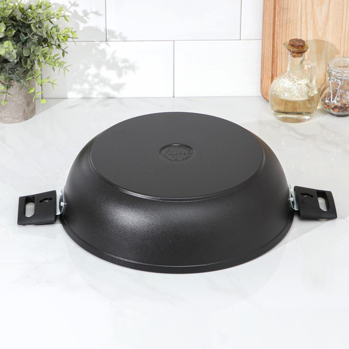 Сковорода «Традиция», d=30 см, h=8,5 см, съёмные ручки, антипригарное покрытие, цвет чёрный Сковорода «Традиция», d=30 см, h=8,5 см, съёмные ручки, антипригарное покрытие, цвет чёрный