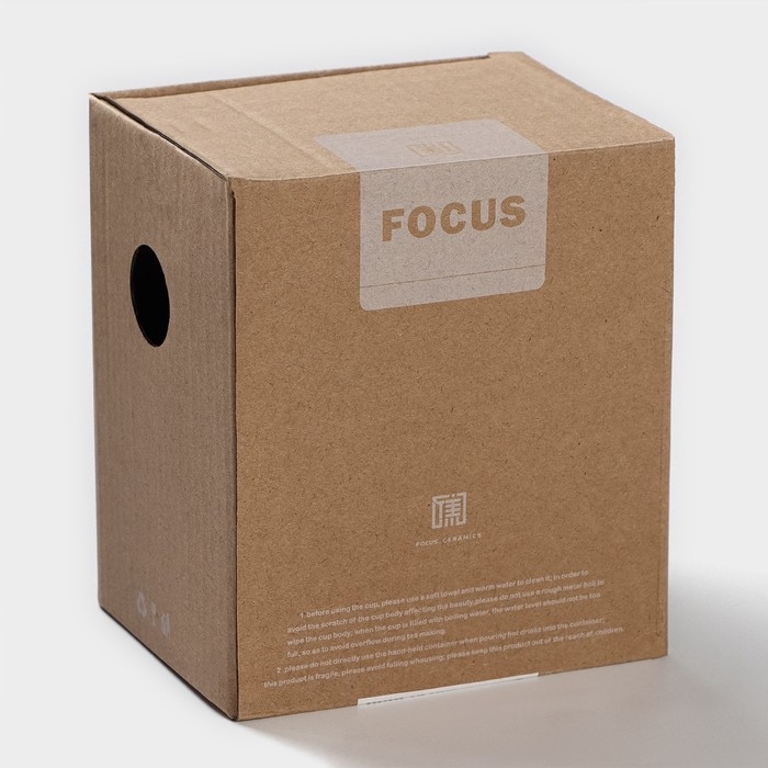 Кружка керамическая с ложкой &laquo;Абстракт&raquo;, 400 мл, цвет чёрный и белый