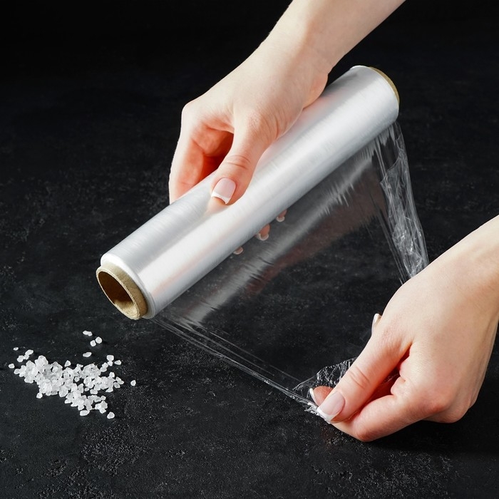 Плёнка пищевая Доляна, 22,5 см × 200 м, 8 мкм, цвет белый Плёнка пищевая Доляна, 22,5 см × 200 м, 8 мкм, цвет белый